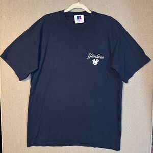 Vintage Russell Athletic size XL Navy Blue Yankees Tee